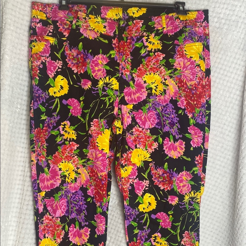 Janette Plus Floral Print Pants